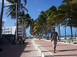 Paseo peatonal costero