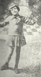 Fotografía de la infancia de Édith Piaf