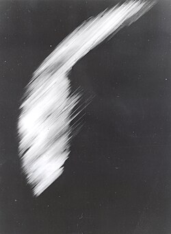 Primera imagen satelital obtenida por el satélite Explorer 6 que muestra una región del océano Pacífico cubierta por nubes.