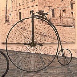 Biciclo expuesto en el Museo Škoda en la República Checa