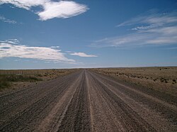 Camino de ripio en el interior de la península