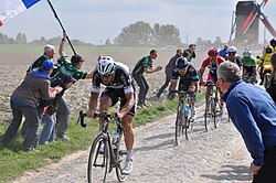 Tom Boonen liderando el grupo