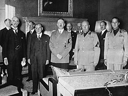 Dirigentes europeos antes de la firma en Múnich