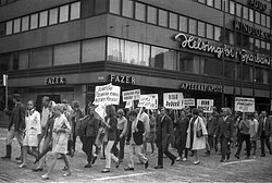 Manifestación en Helsinki contra la intervención soviética en Checoslovaquia