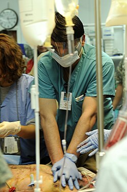 Reanimación cardiopulmonar efectuada a un paciente masculino víctima de un alud