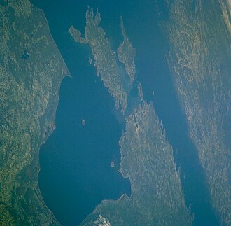 Paisaje costero del Golfo de Riga
