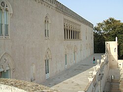 Vista general del Castillo de Donnafugata en Ragusa, Sicilia