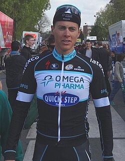Niki Terpstra celebrando su victoria