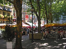 Vista de la histórica Plaza de Armas en la Ciudad de Luxemburgo