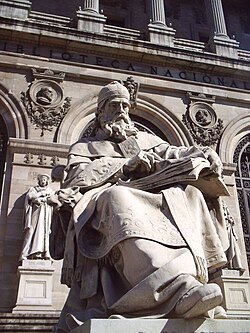 Estatua sedente de San Isidoro de Sevilla