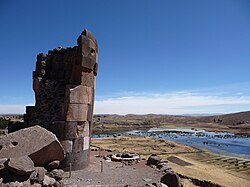 Estructuras funerarias de Sillustani