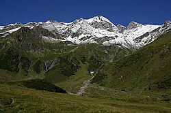 El Piz Sardona visto desde el valle de Calfeisental.