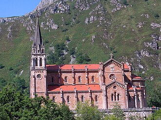 Basílica de Santa María la Real en Covadonga