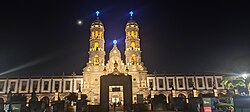 Basílica de Zapopan y su plaza principal