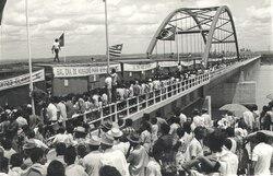 Inauguración del puente ferroviario
