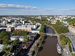 Turku vista desde el río Aura (Aurajoki en finés)
