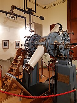 Telescopio círculo meridiano Mailhat con una apertura de 20 cm