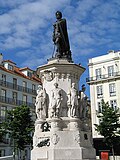 Monumento en la Praça Luís de Camões