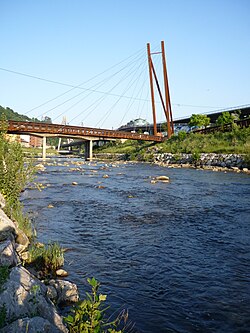 Paso del río Nalón entre Sama y La Felguera