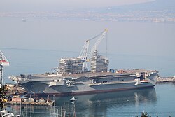 Portaaviones Trieste en construcción