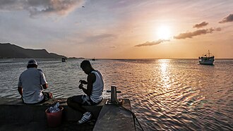 Atardecer en la bahía de Juan Griego