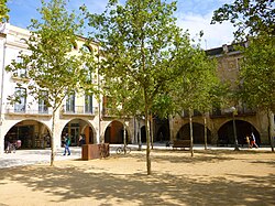 Plaza Mayor de Bañolas