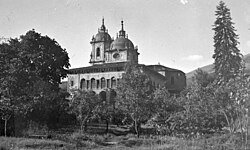 El palacio de Valdespina y la parroquia de Santiago Apóstol en 1918