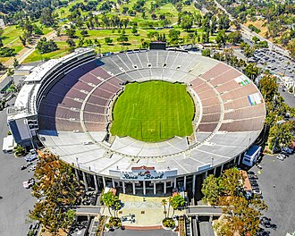 Fotografía general del Estadio Rose Bowl en Pasadena