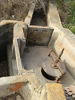 Sistema de riego abandonado en Valencia