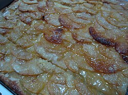 Coca de manzana de repostería popular