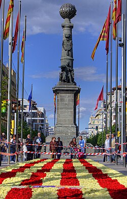 Plaza de Aragón de Zaragoza durante el Día de San Jorge