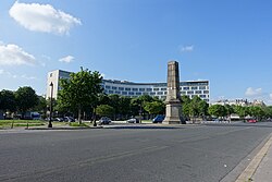 Fachada de la Sede de la Unesco desde la Place de Fontenoy en París