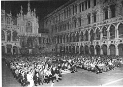 El Palacio Ducal de la Piazza San Marco acogió la edición de 1947.