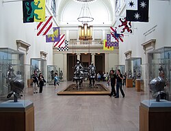 Galería de armas y armaduras medievales