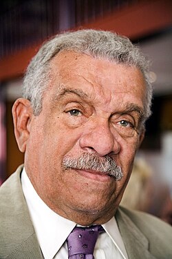 Escritor Derek Walcott