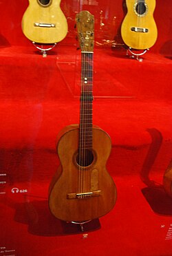 Guitarra de Antonio de Torres en el museo