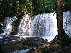 Cascada cercana al cruce de Bonampak