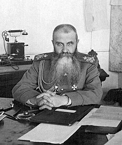 Fotografía histórica e información biográfica de Nikolái Ivánov