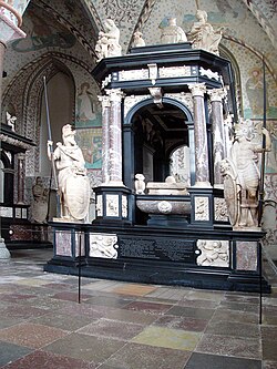 Monumento de Federico II