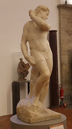Escultura de Apolo por Miguel Ángel