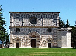 Iglesia de Santa Maria di Collemaggio en L'Aquila