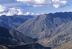 Paisaje de la cordillera de los Andes en el territorio de Ayacucho.