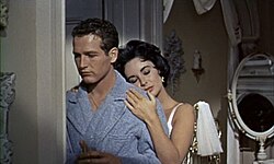 Escena de La gata sobre el tejado de zinc caliente con Elizabeth Taylor y Paul Newman