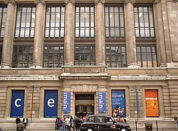 Fachada y exteriores del Museo de Ciencias de Londres