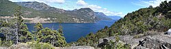 Vista del Lago Lácar desde el mirador Bandurrias