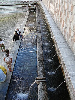 Fuente de los 99 caños en L'Aquila