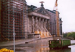 Obras de remodelación del Reichstag en 1995