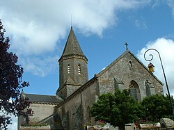 Iglesia de San Tirso en Châteauponsac, Francia