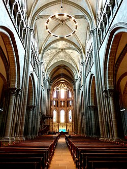 Nave principal de la Catedral de Ginebra