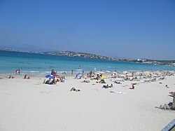 Playa turística en la provincia de Esmirna